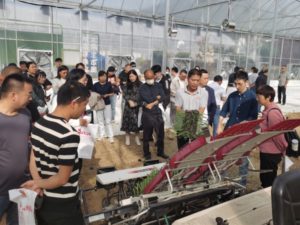 20231103杭州市蔬菜机械化生产技术培训班顺利举办3.jpg